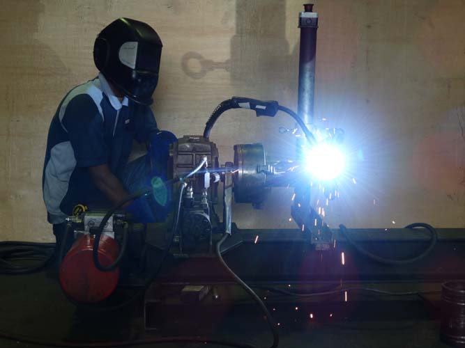 Auto Rotate Welding